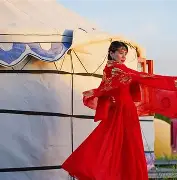 乌兰-武鲁一准备通宵为本战做准备